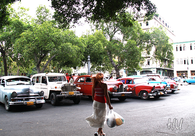 Bir cadde, Havana, Küba  -  Fotoğraf: Halil Uğur