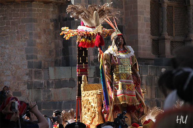 Inti Raymi festivalinde temsili İnka Kralı, Cusco, Peru           Fotoğraf: Halil Uğur 