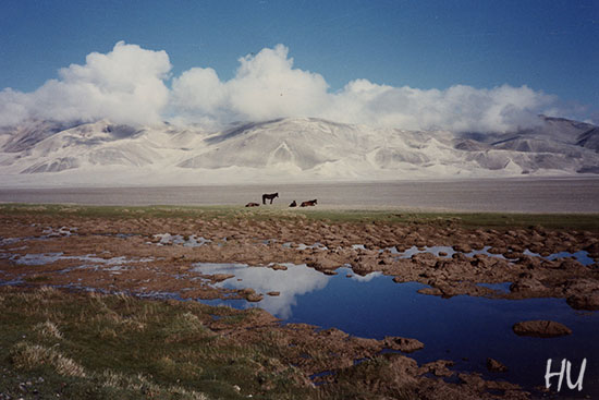 Karagöl 4000 mt, Karakurum Geçidi, Uygur Bölgesi, Çin, 1984. Fotoğraf: Halil Uğur 